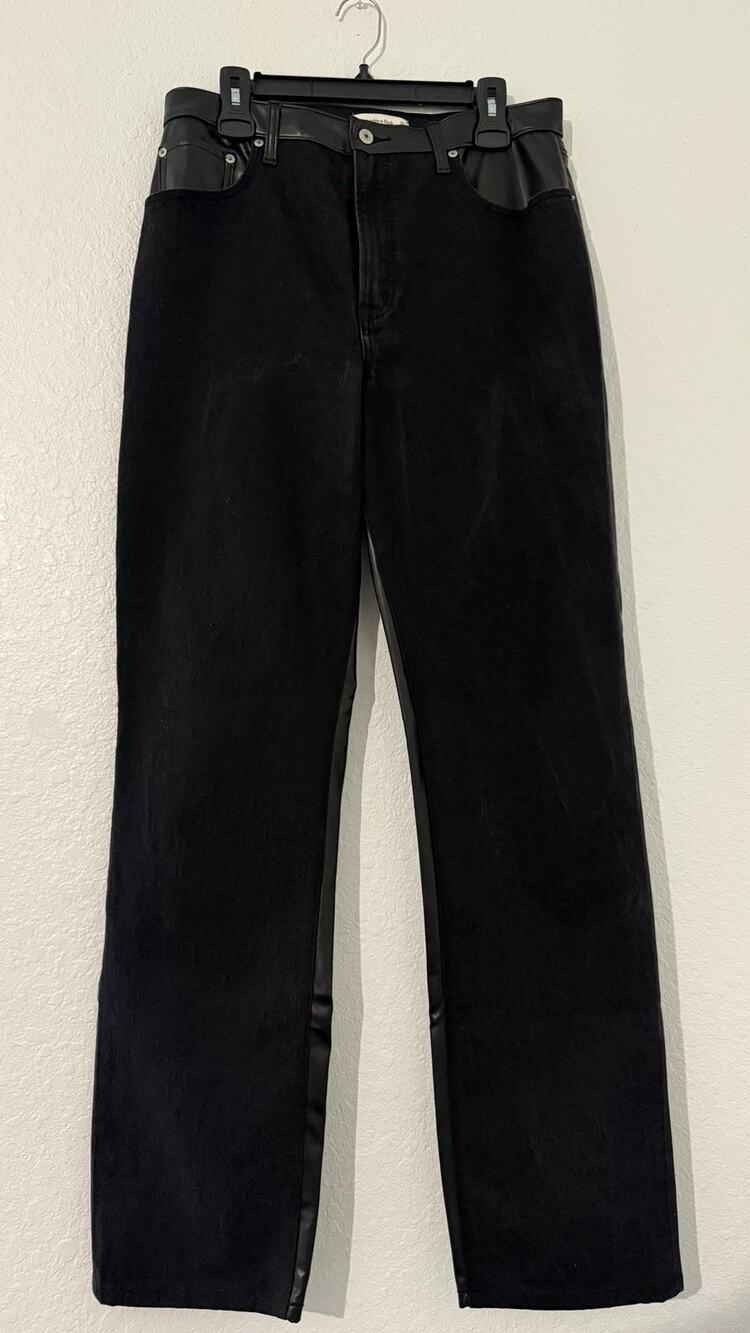 Abercrombie & Fitch ultra high rise 32 XL black & Leather